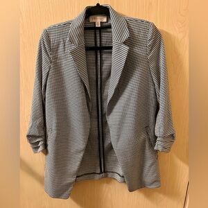 Philosophy Women's Black and White Houndstooth Blazer